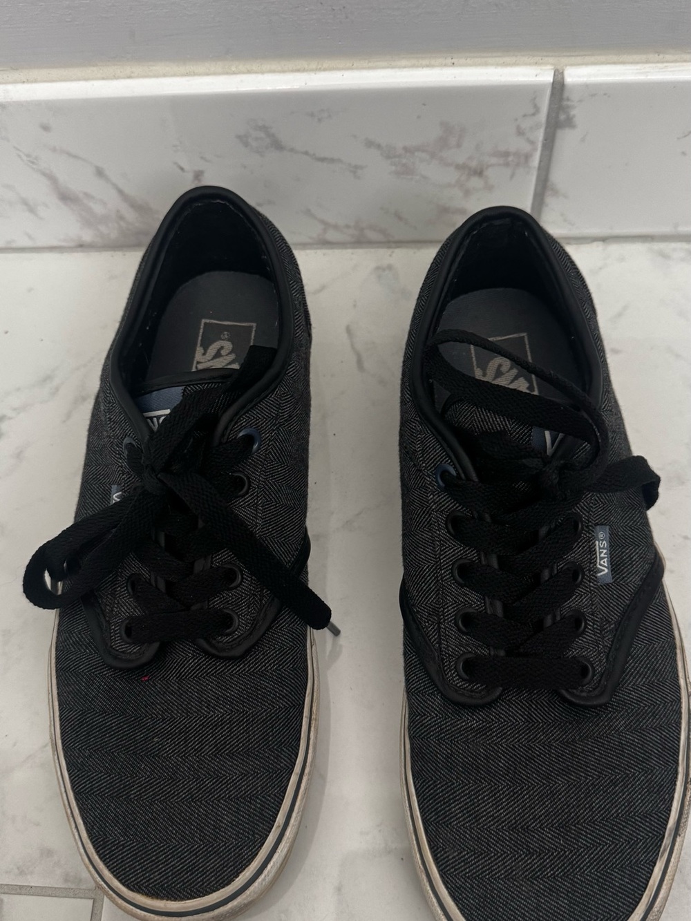 Vans Men's Black Herringbone Low-Top Sneakers